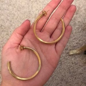 Sheila Fajl petite pyramid hoop